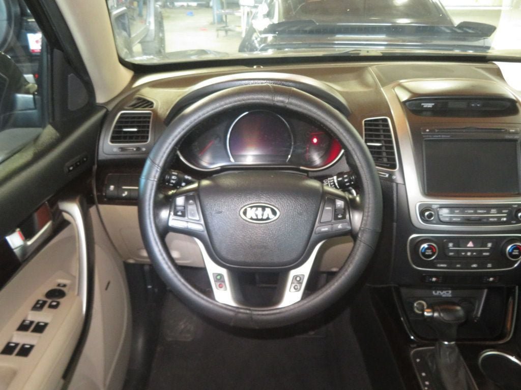 Used 2014 Kia Sorento EX w/ EX V6 Touring Package FWD image 37