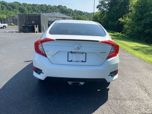 Used 2019 Honda Civic Sport image 11