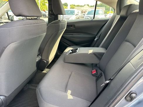 Used 2025 Toyota Corolla LE FWD image 15