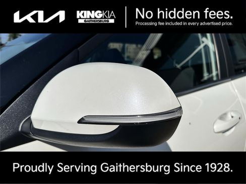 Certified 2024 Kia Seltos X-Line AWD/4WD image 32