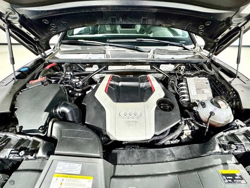 Used 2020 Audi SQ5 Premium Plus w/ Premium Plus Package image 13