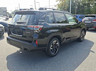 New 2025 Subaru Forester Limited video 3