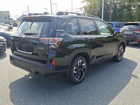 New 2025 Subaru Forester Limited image 3