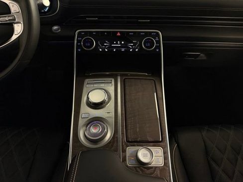 Used 2024 Genesis GV80 3.5T Prestige Signature AWD/4WD image 23