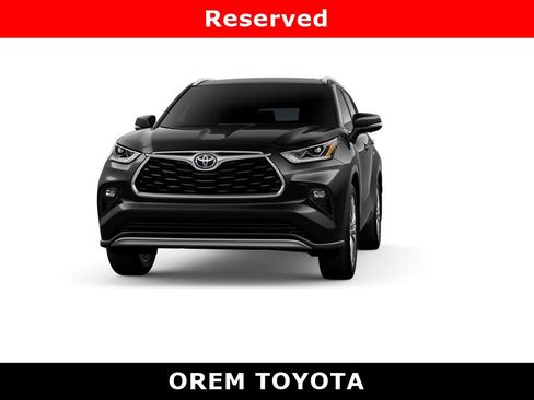 New 2026 Toyota Highlander Platinum image 18