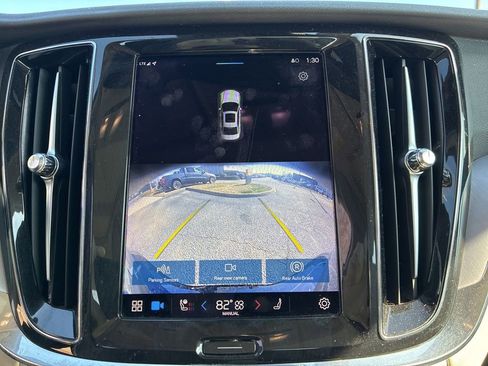 Used 2024 Volvo S60 B5 Core image 15