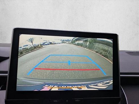 Used 2026 Toyota Corolla SE image 15