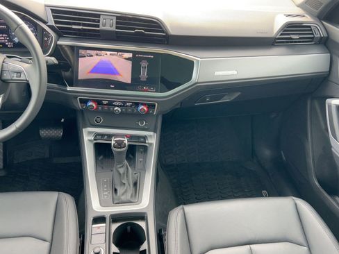 Certified 2025 Audi Q3 2.0T Premium w/ Convenience Package image 26