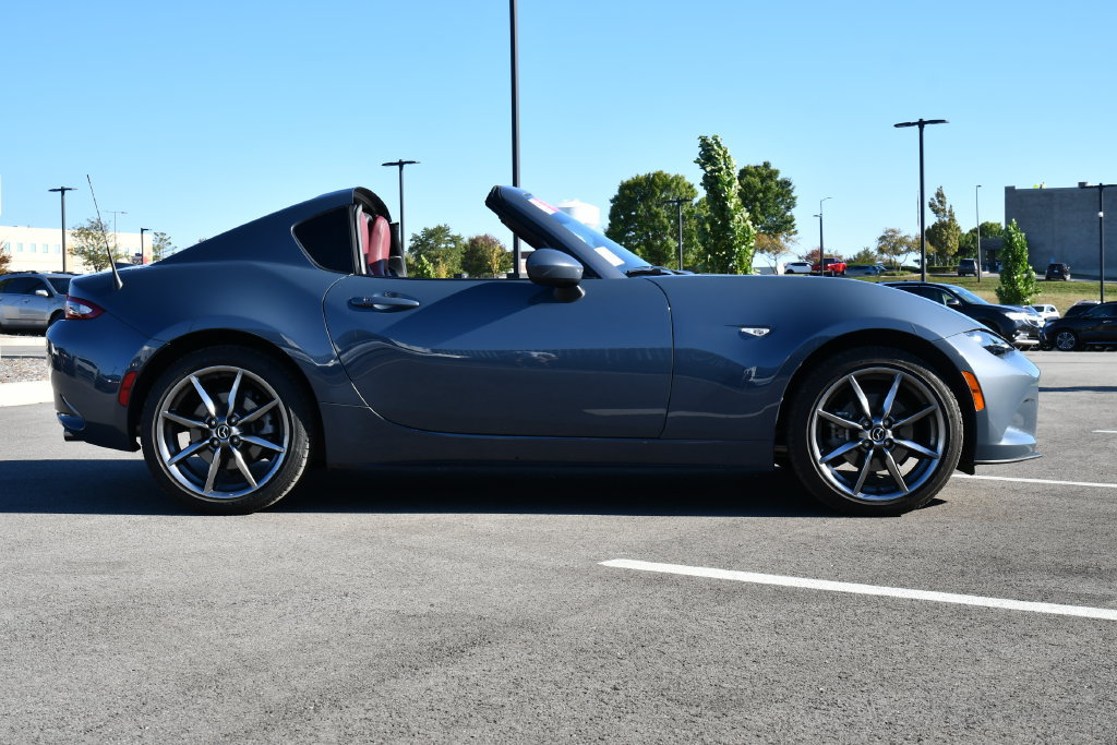 Used 2020 MAZDA MX-5 Miata RF Grand Touring RWD image 12