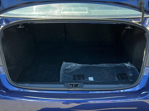 Used 2017 Subaru Legacy 2.5i Premium image 25