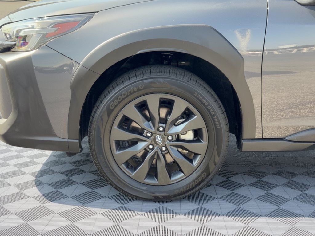 Used 2023 Subaru Outback Onyx Edition AWD/4WD image 17