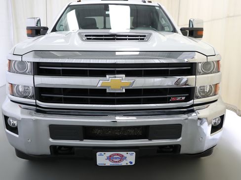Used 2019 Chevrolet Silverado 2500 LTZ w/ Duramax Plus Package image 14