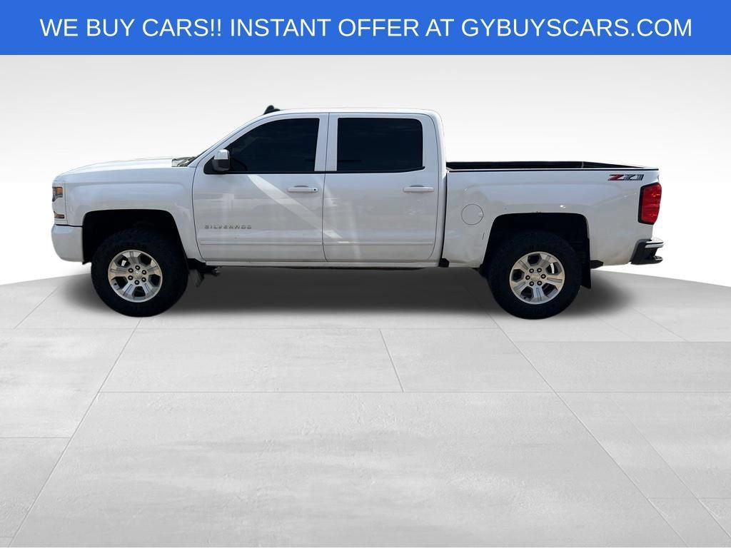 Used 2018 Chevrolet Silverado 1500 LT w/ All Star Edition AWD/4WD image 3