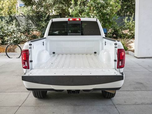 Used 2026 RAM 2500 Laramie AWD/4WD image 26