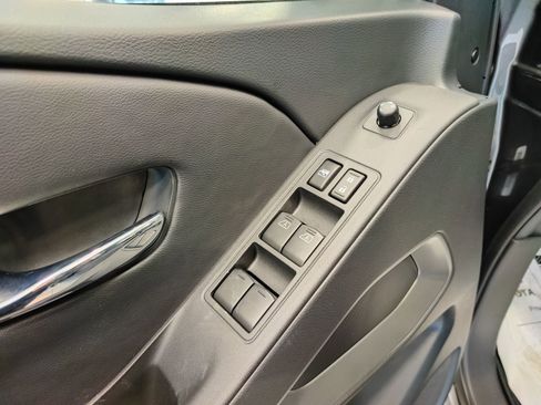 New 2026 Nissan Frontier SV image 10