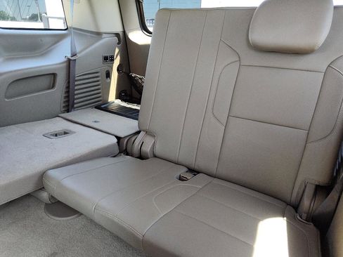 Used 2017 Chevrolet Tahoe Premier RWD image 29