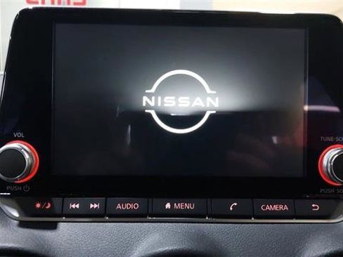 Used 2025 Nissan Sentra SR w/ Midnight Edition FWD image 21