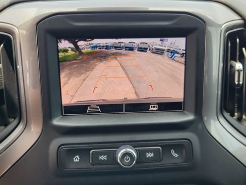 Used 2023 Chevrolet Silverado 1500 Custom RWD image 17