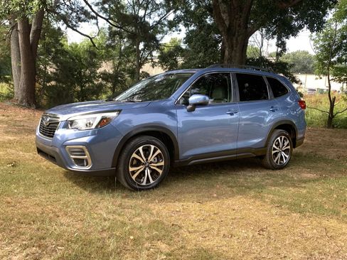 Used 2019 Subaru Forester Limited AWD/4WD image 3