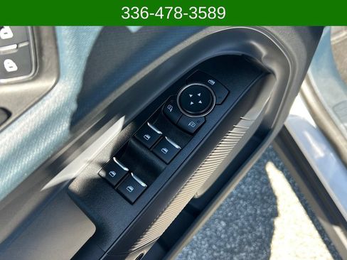 Used 2025 Ford Maverick XL w/ 4K Tow Package AWD/4WD image 11