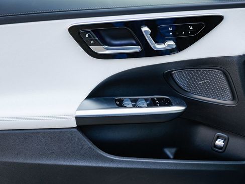 New 2026 Mercedes-Benz C 300 Sedan image 21