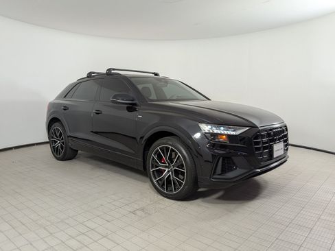 Used 2021 Audi Q8 Premium Plus w/ Premium Plus Package AWD/4WD image 7