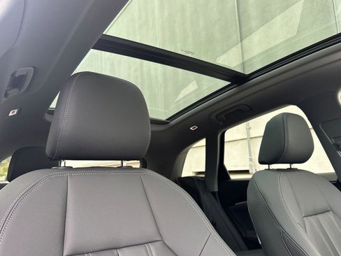 Certified 2025 Audi Q5 Premium Plus w/ Premium Plus image 17