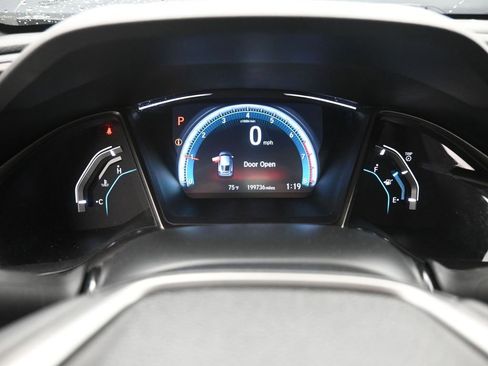 Used 2017 Honda Civic EX-L image 4