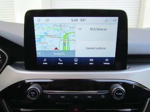 Used 2022 Ford Escape SE w/ SE Sport Appearance Package FWD image 33