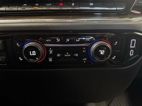Used 2025 Chevrolet Silverado 1500 LT AWD/4WD image 8
