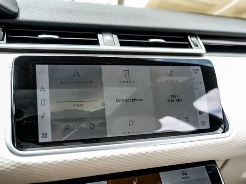 Used 2023 Land Rover Range Rover Velar R-Dynamic S AWD/4WD image 36
