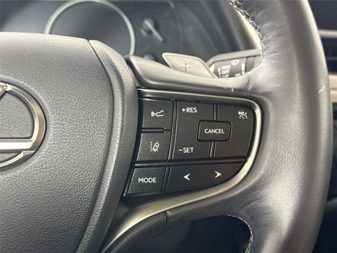 Used 2019 Lexus ES 350 ES 350 w/ Accessory Package 2 image 17