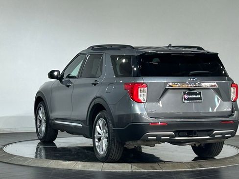 Used 2023 Ford Explorer XLT w/ Equipment Group 202A AWD/4WD image 7