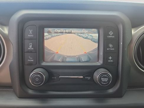 Used 2020 Jeep Wrangler Unlimited Sport S AWD/4WD image 24