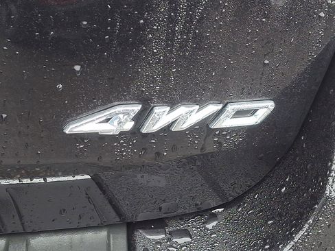 Certified 2022 Ford Explorer Limited w/ Limited Technology Package image 36