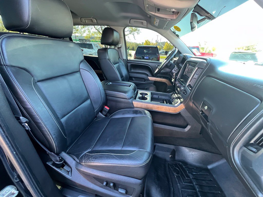 Used 2015 Chevrolet Silverado 1500 LTZ AWD/4WD image 26
