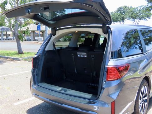 Used 2025 Honda Odyssey EX-L image 12