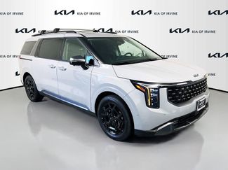 New 2026 Kia Carnival SX Prestige FWD video 1