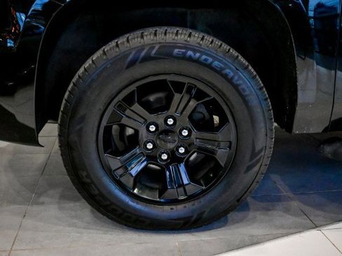 Used 2020 Chevrolet Suburban LT image 53