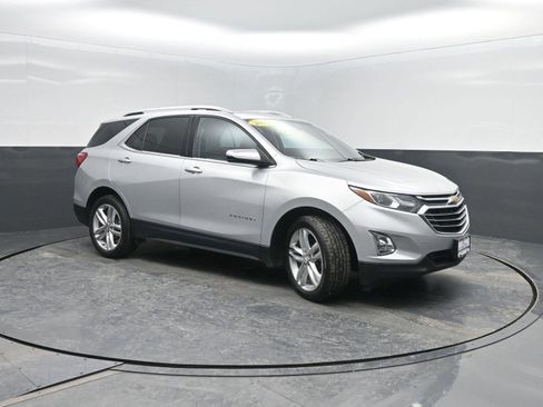 Used 2019 Chevrolet Equinox Premier image 4