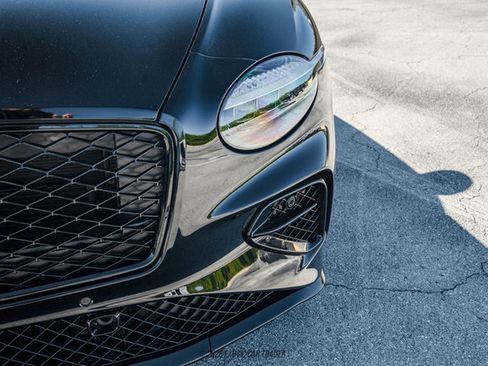 Used 2025 Bentley Continental GT Speed image 97