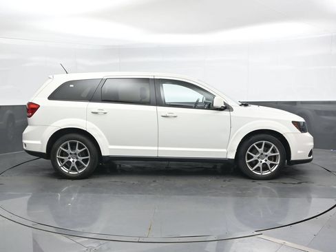 Used 2015 Dodge Journey R/T w/ Flexible Seating Group FWD image 4