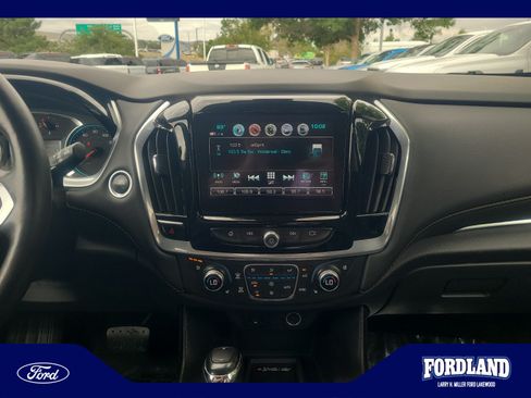 Used 2019 Chevrolet Traverse Premier w/ LPO, Floor Liner Package AWD/4WD image 12