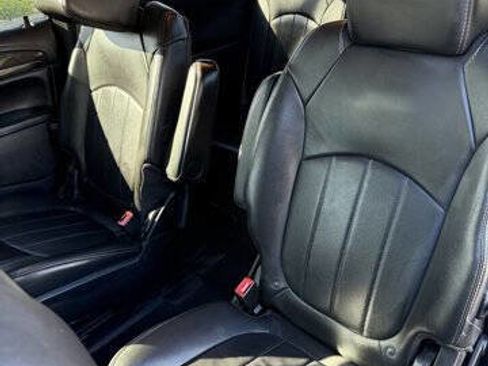 Used 2015 Buick Enclave Leather image 20