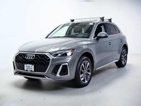 Used 2023 Audi Q5 2.0T Premium Plus w/ Premium Plus Package AWD/4WD image 9