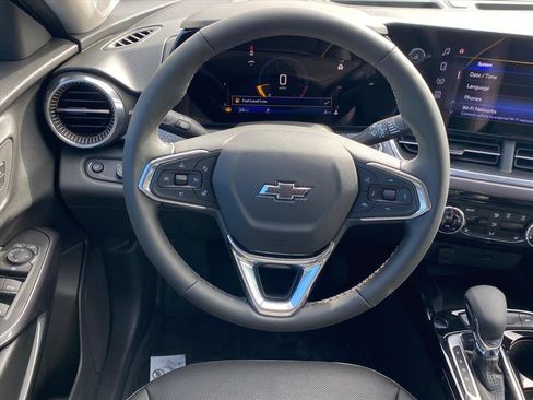 New 2026 Chevrolet Trax ACTIV w/ Sunroof Package image 7