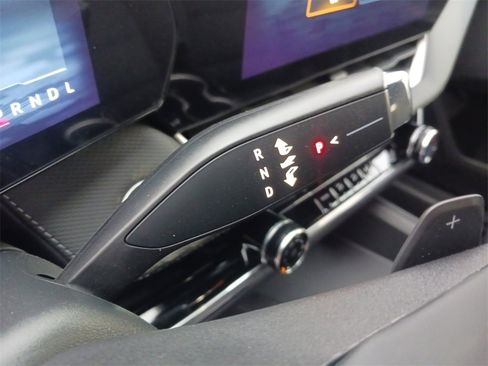 New 2026 Chevrolet Equinox LT image 32