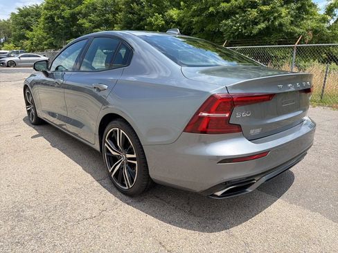 Used 2019 Volvo S60 T6 R-Design AWD/4WD image 4