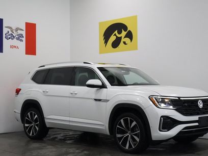 Used 2024 Volkswagen Atlas SEL Premium R-Line