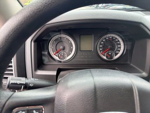 Used 2017 RAM 1500 Classic SLT image 13